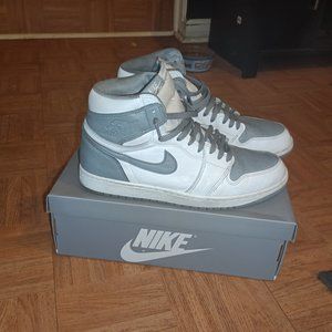 Air Jordan 1